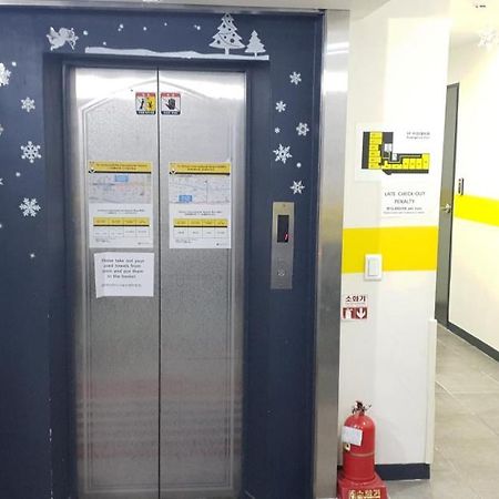 24 Guesthouse Insadong Сеул Екстериор снимка