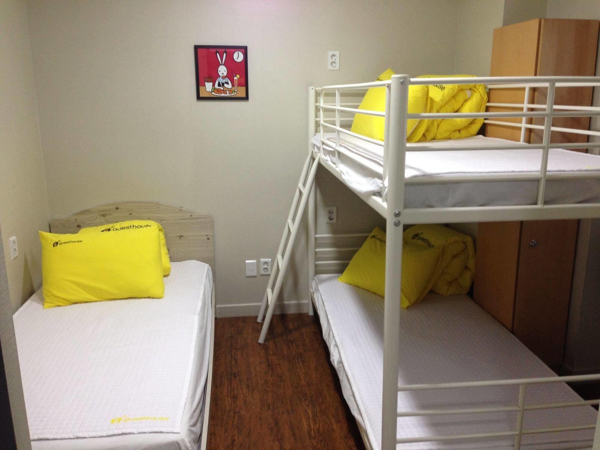 24 Guesthouse Insadong Сеул Екстериор снимка
