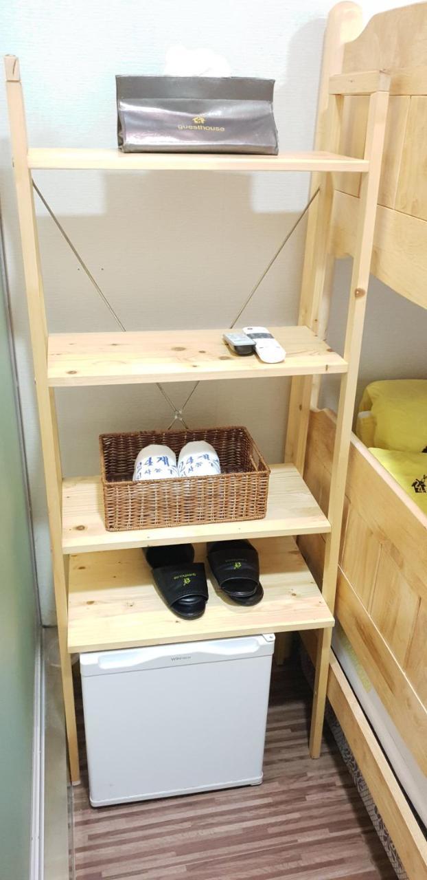24 Guesthouse Insadong Сеул Екстериор снимка
