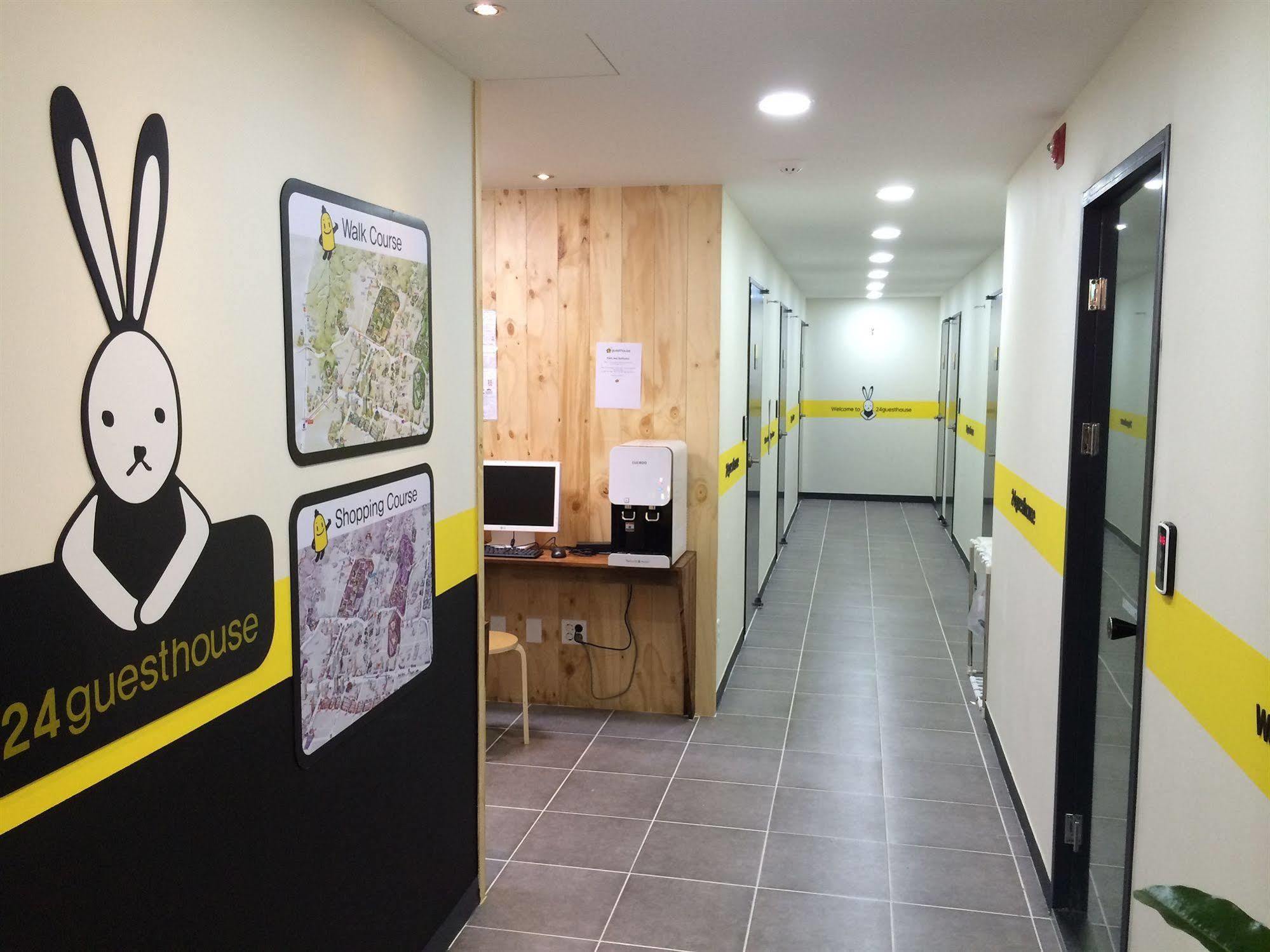24 Guesthouse Insadong Сеул Екстериор снимка